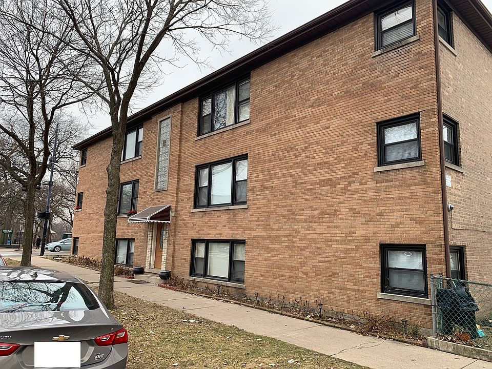1st image of 2900 W Foster Ave APT 1N