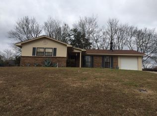 513 Fleetwood Dr, Selma, AL 36701