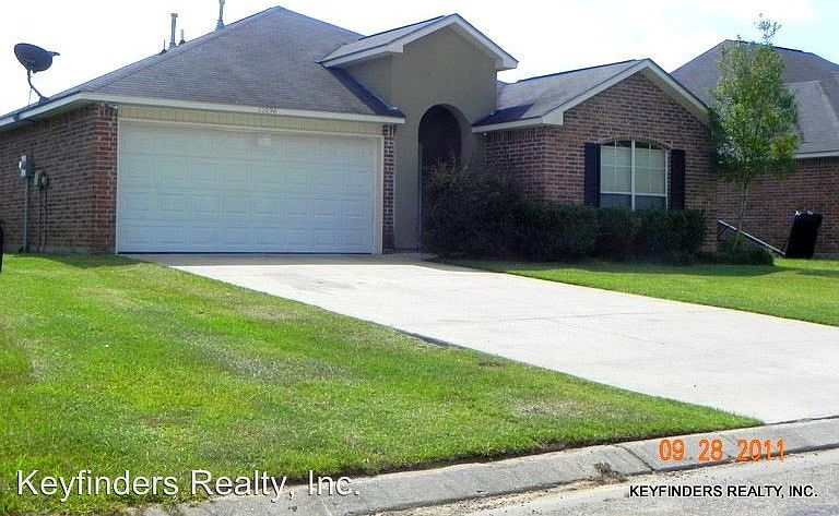 1st image of 23892 Sandlewood Ct