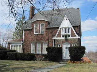 2734 Graham Blvd, Pittsburgh, PA