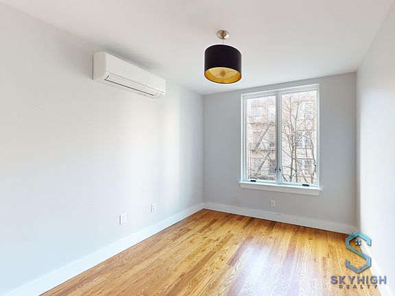 3rd image of 1914 Avenue J #5C