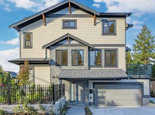 11384 207th St #4, Maple Ridge, BC V2X1W6