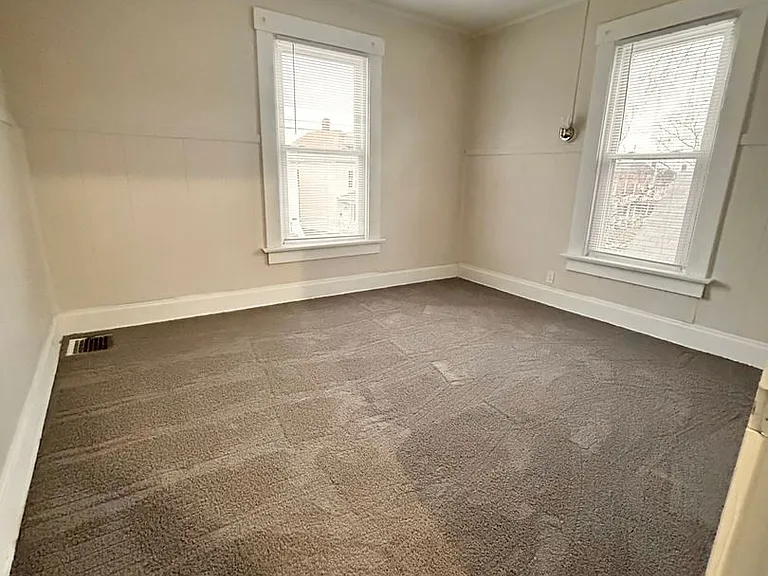 68 E Patterson Ave — Photo 27