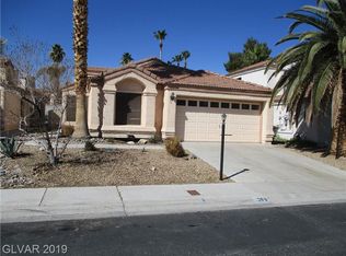 369 Peach Tree Dr, Henderson, NV 89014