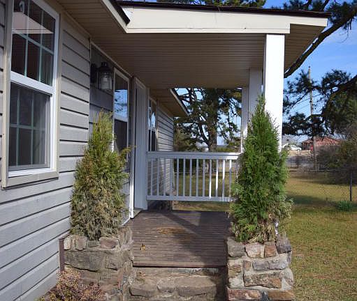 2nd image of 1355 Upper McGuire Loop