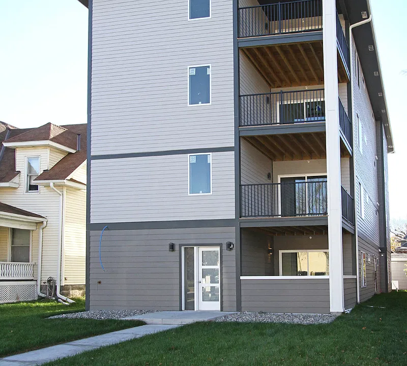 1515 F St #100