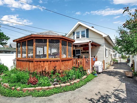 5th image of 332 Kinsey Ave