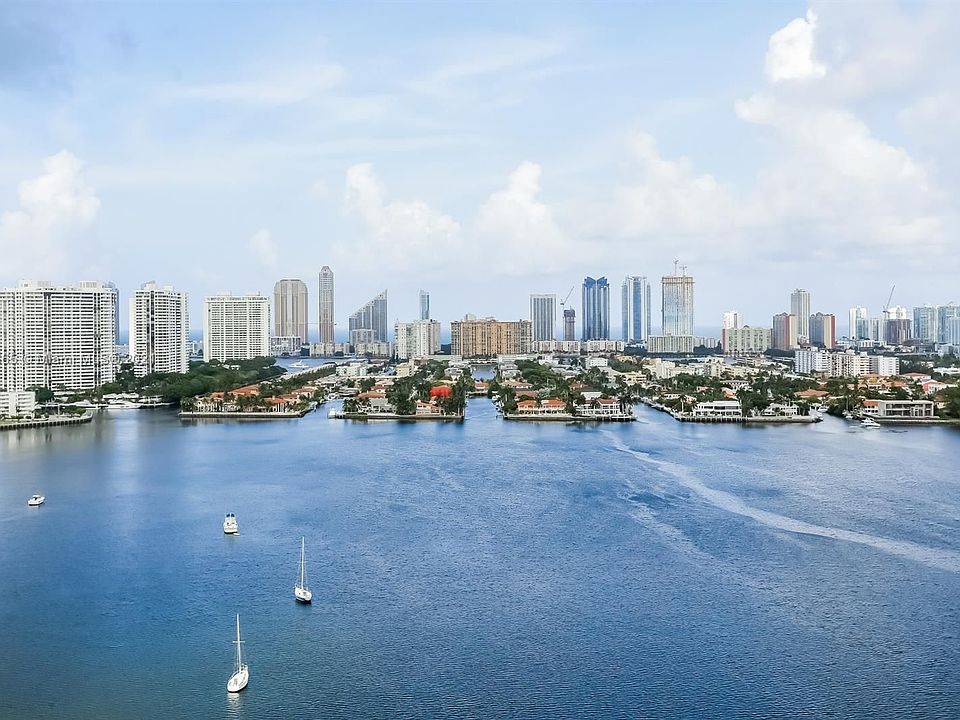 1st image of 17301 Biscayne Blvd APT 2111
