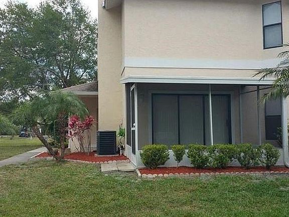 2nd image of 14 Emerald Bay Dr
