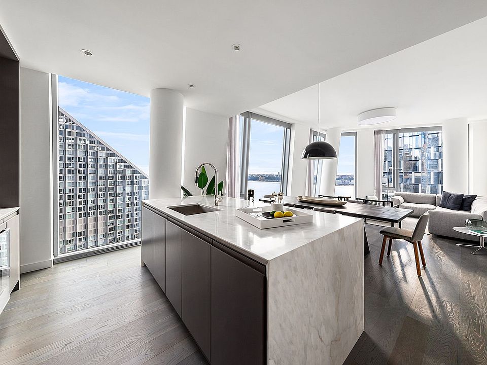 1st image of 645 59th St #3002