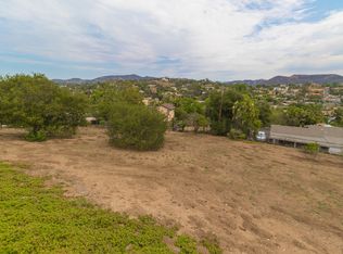 1713 1/2 Montgomery Dr, Vista, CA 92084