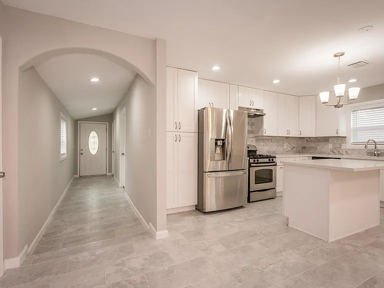 4411 Knotty Oaks Trl — Photo 31