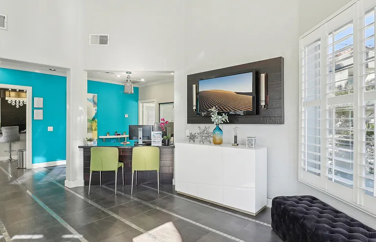 Sedona at Lone Mountain Apartments — Photo 9