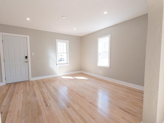 3rd image of 629 Stover St