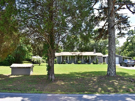 2nd image of 5858 Wolf Creek Rd