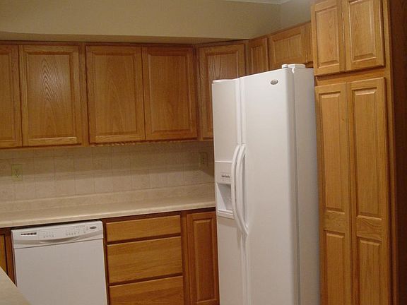 Refrigerator/Pantry
