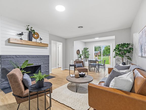 3rd image of 333 Maxwell Rd