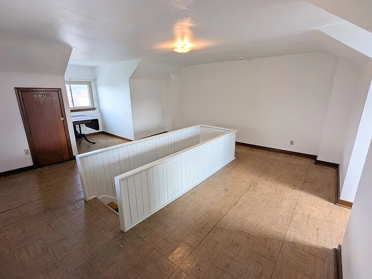 258 Edmond St — Photo 16