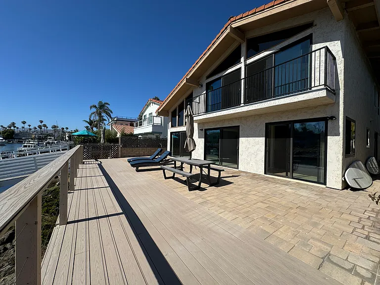 2765 Seahorse Ave — Photo 17
