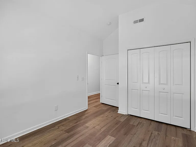 993 Downey Branch Ln — Photo 13