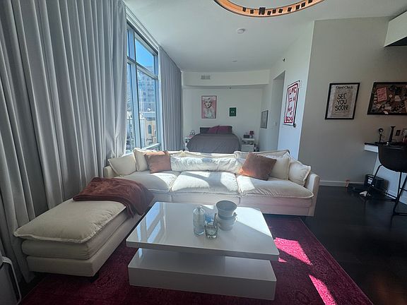 4th image of 1920 Adelicia St APT 301