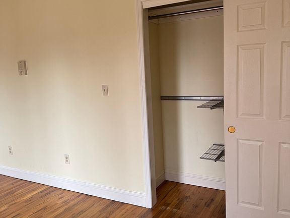 5th image of 3175 Wissman Ave #2