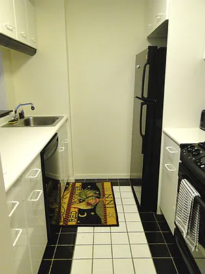 Rented by Boulevard Residentials | media 20