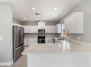 946 Irem Way, Sacramento, CA