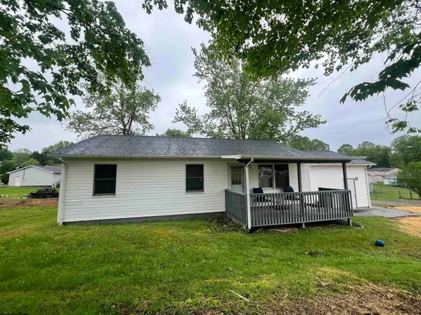 112 Richland St, West Milford, WV 26451