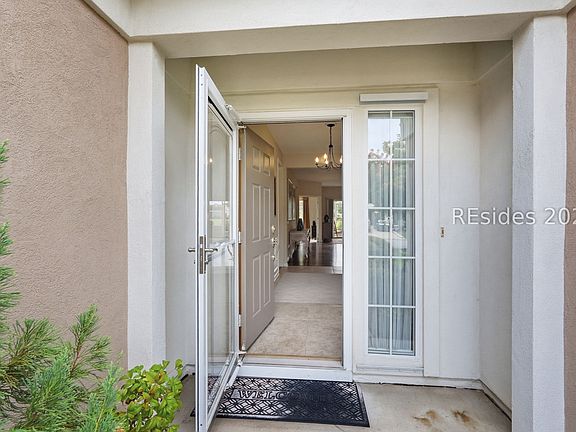 5th image of 65 Holly Ribbons Cir