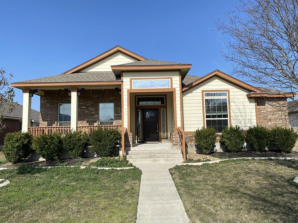 1st image of 18340 Tallgrass Prairie Dr