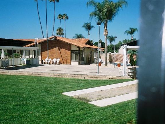 Clubhouse 