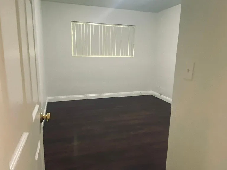 5249 Topanga Canyon Blvd — Photo 15