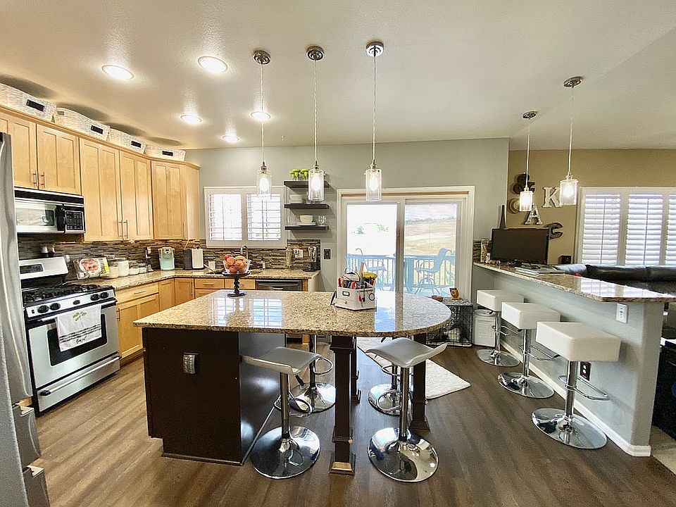 Remodel kitchen