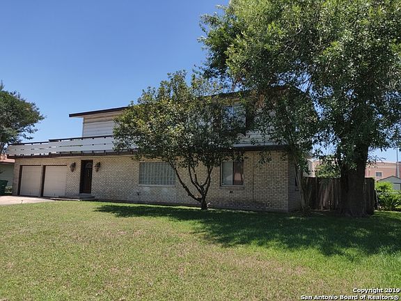 3rd image of 206 Harrow Dr