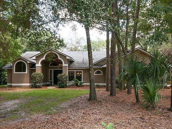 2nd image of 357 Eagle Creek Cir
