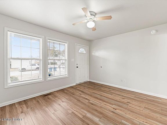 5th image of 117 Deerfield Ct