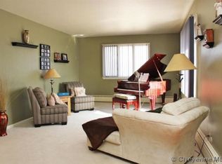 1929 Cheshire Dr, Cheyenne, WY 82001