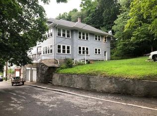 18 Highland Ct, Fitchburg, MA 01420
