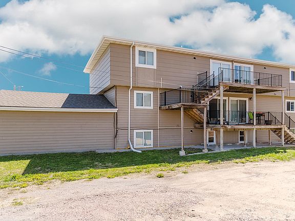 3rd image of 100-103 Goldstrike Apt Norfolk NE