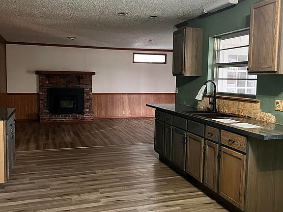3rd image of 2419 S Ozark Ave