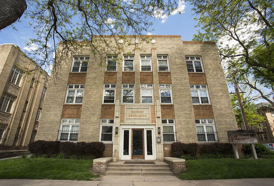 Building Photo 4