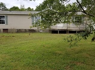 1738 Buck Hollow Rd, Chapmansboro, TN 37035
