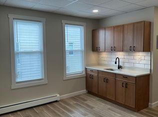 461 E 22nd St #3R, Paterson, NJ 07514