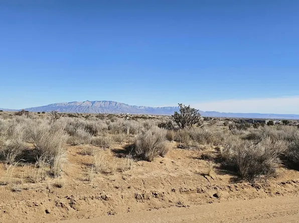 16th St NW, Rio Rancho, NM 87144