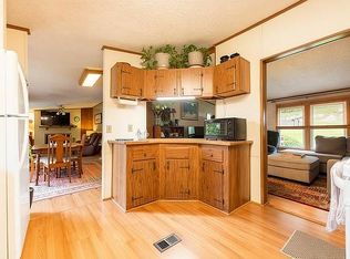 32 Lake Eden Cir, Black Mountain, NC 28711