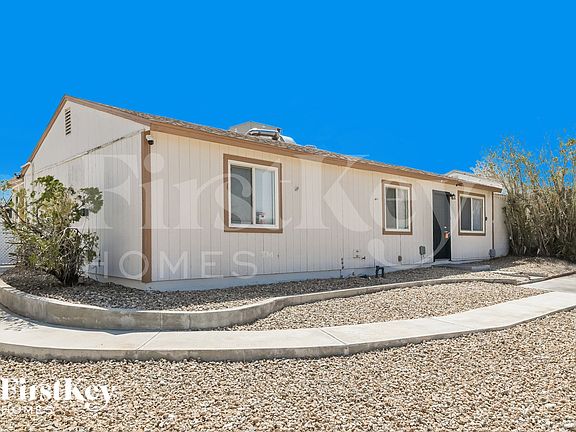 2nd image of 5483 Waltham Ln