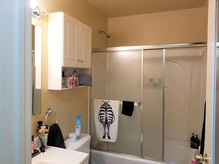 1110 Bingham St #1 — Photo 17