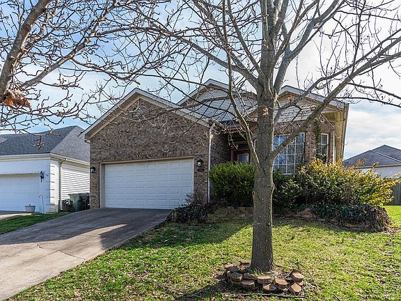 2nd image of 3004 Sewanee Ln