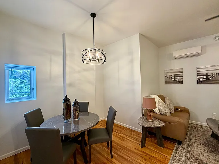 719 N 3rd Ave — Photo 24